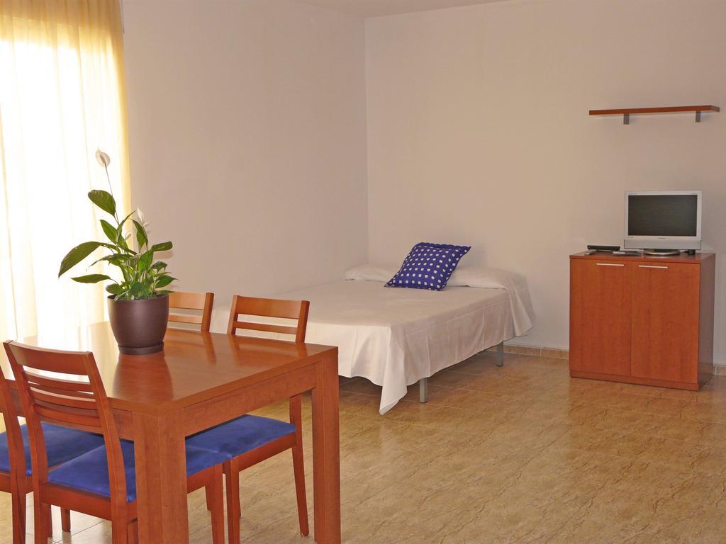 Apart Hotels Mar Blava Cubelles Szoba fotó