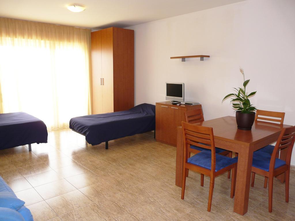 Apart Hotels Mar Blava Cubelles Szoba fotó