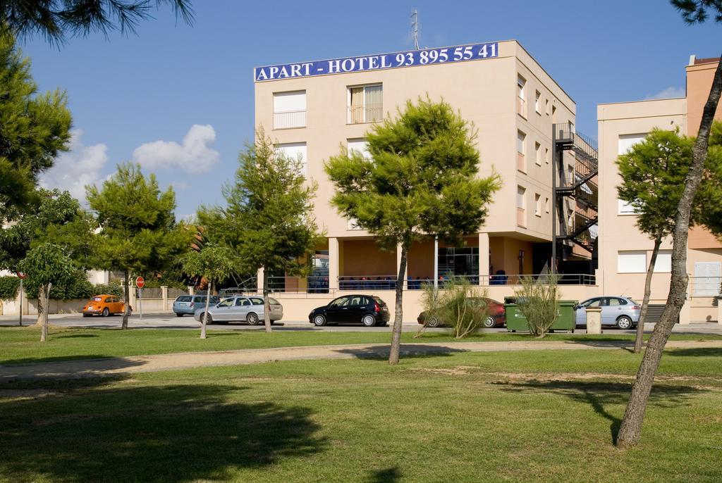Apart Hotels Mar Blava Cubelles Kültér fotó